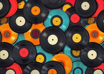 Vintage Revival: How Retro Styles Are Influencing Modern Luxury