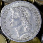 Collectibles: Market Trends & Investment Insight