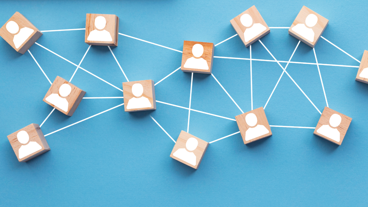 Why Collector Networks Are Replacing Price Guides